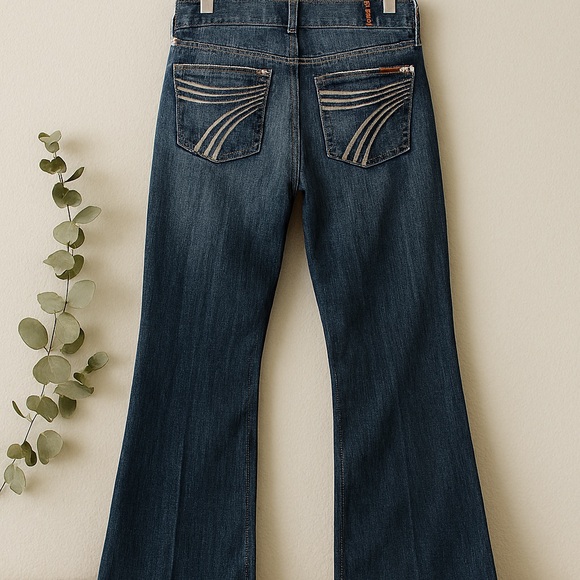 7 For All Mankind Denim - seven For All Mankind : Vintage Y2K Bootcut Jeans – Embroidered Pocket Detail